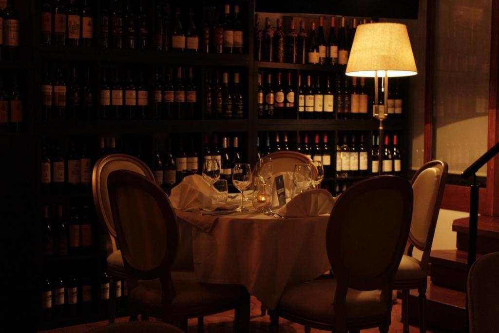 Boutique Inn & Restaurant - Casa Dos Suecos ฟิเกราดาฟอซ ภายนอก รูปภาพ